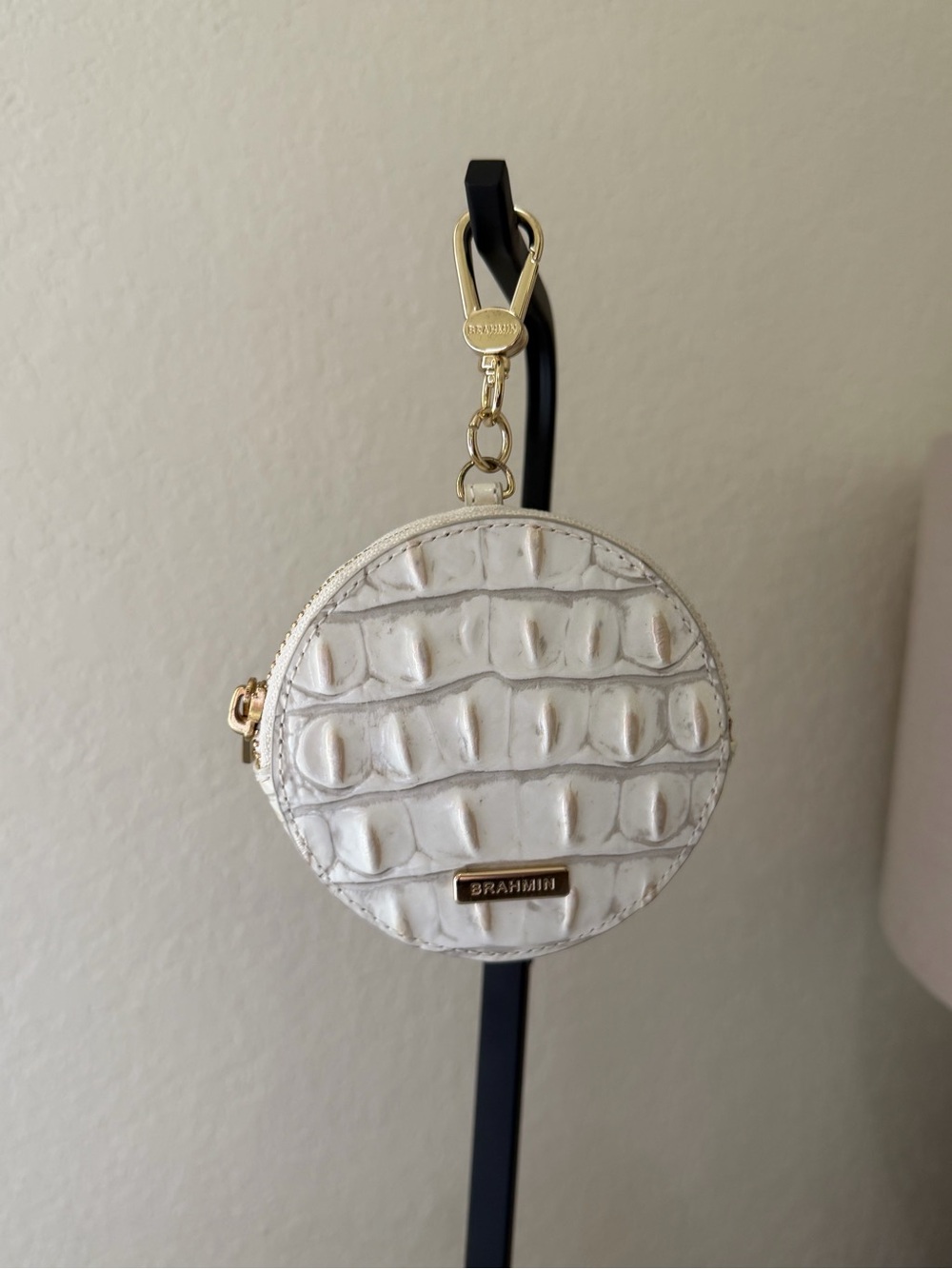 Brahmin circle coin purse